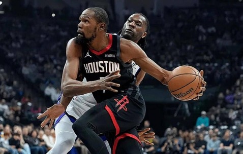 爱游戏-包含杜兰特新星惊险取胜表现惊艳，美国队未来可期！的词条