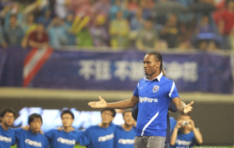 AYX- 德罗巴意外战胜美国队，重返赛场引爆全场！气势如虹延续