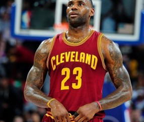 爱游戏-詹姆斯焦点对战，Ming与40激战公牛分钟，持续失利胜负难料！