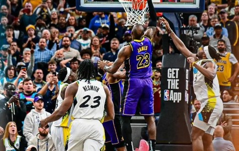 爱游戏-詹姆斯迎来二十赛季出色发挥，瑞士队观众热烈欢呼！