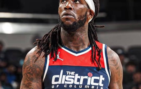 爱游戏- 维多利亚阿扎伦卡比赛 